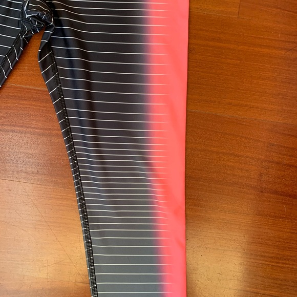 NEW! RBX Ombré Workout Capri Pants, Small - Picture 2 of 6